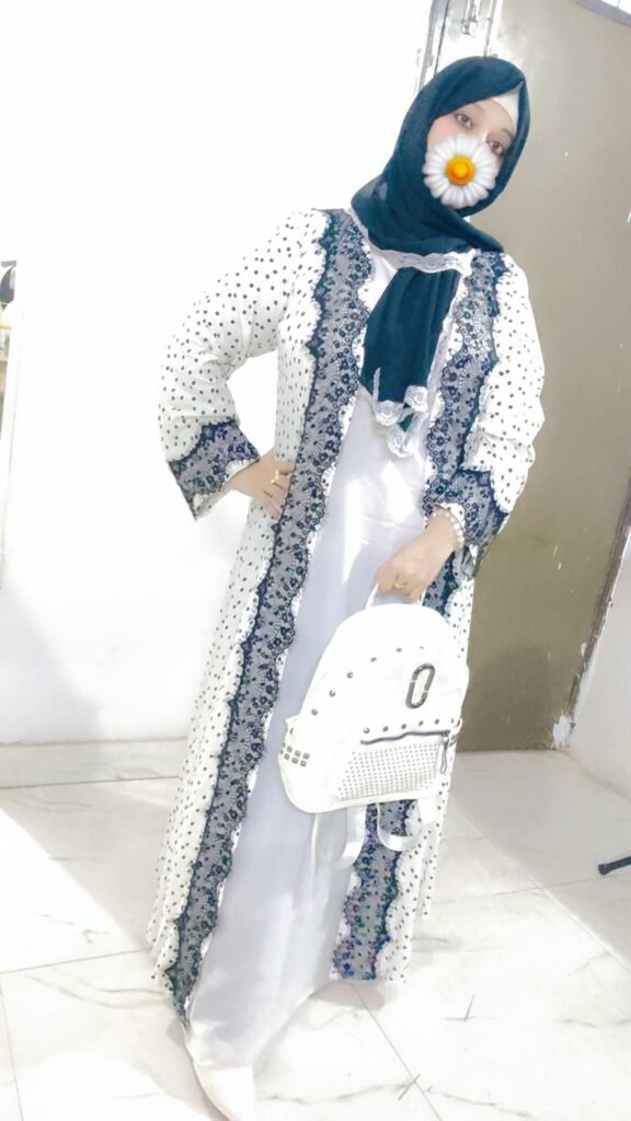 Viral Polka dot Shrug Abaya 🥰 — Custom Custom Abaya India | Nisabiya®